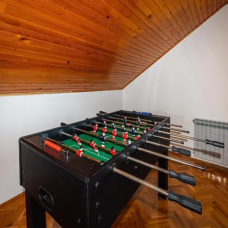 Вилла Vesna Lux - Five Bedroom With Swimming Pool